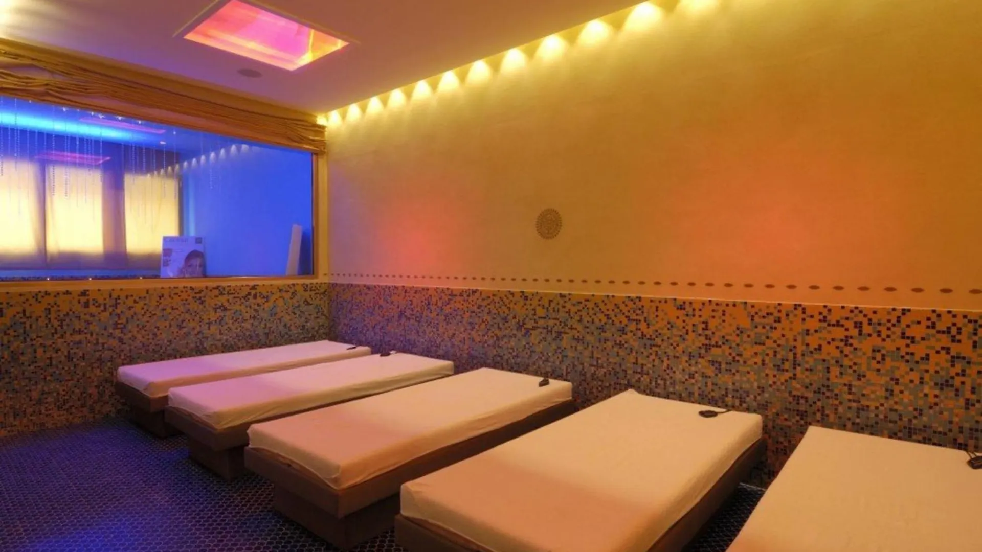 Trendy Seafront Apartment With Terrace Bibione 0*,